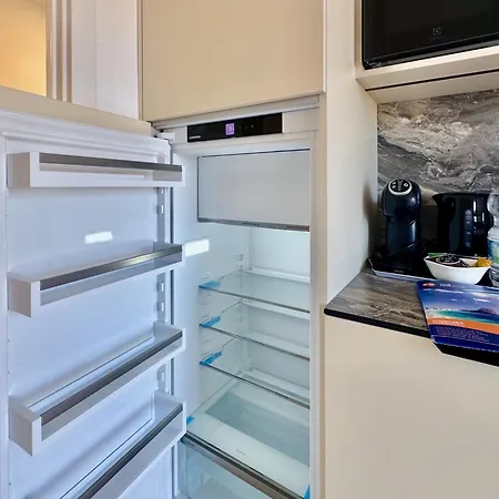 Clubrent - Coral Beach, 19th Floor - Sea View