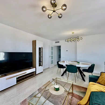 Clubrent - Coral Beach, 19th Floor - Sea View * 칼페