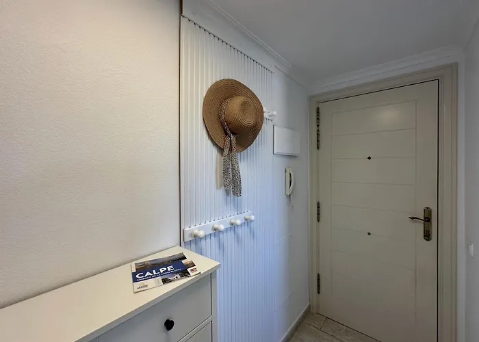 Clubrent - Coral Beach, 19th Floor - Sea View Apartment *