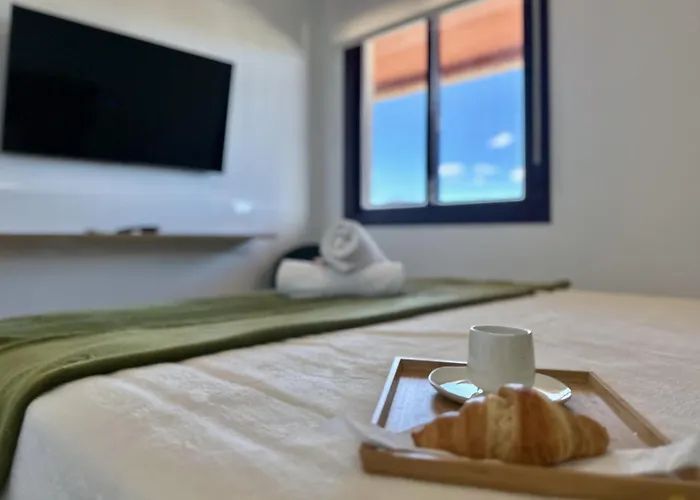 Clubrent - Coral Beach, 19th Floor - Sea View Apartment *