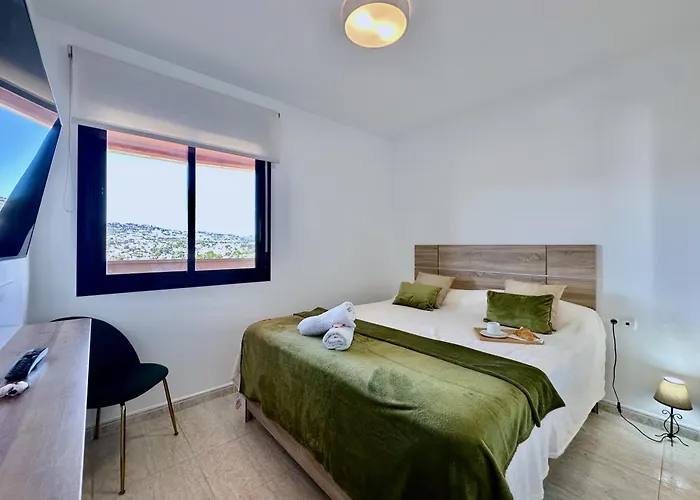 Apartment Clubrent - Coral Beach, 19th Floor - Sea View *