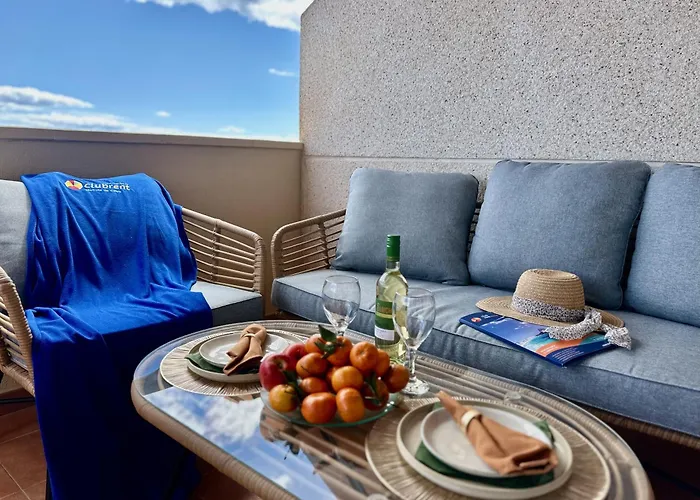 Apartment Clubrent - Coral Beach, 19th Floor - Sea View