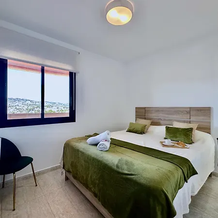 Apartment Clubrent - Coral Beach, 19th Floor - Sea View *